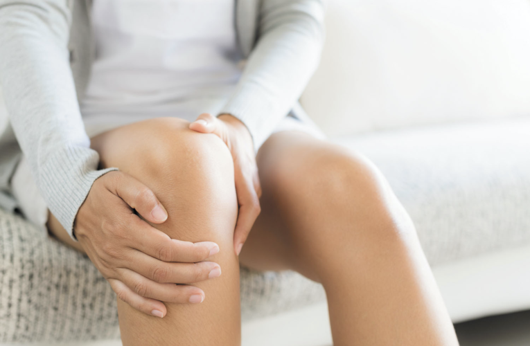 Lake Bridgeport What Causes Sudden Knee Pain without Injury?